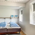 2 Bedroom Gorgeous In