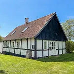 2 Bedroom Gorgeous In