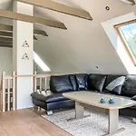 2 Bedroom Gorgeous In