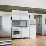 2 Bedroom Gorgeous In إلينغه