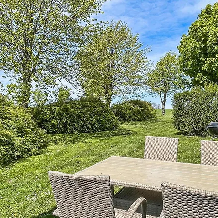 2 Bedroom Gorgeous In * Allinge-Sandvig