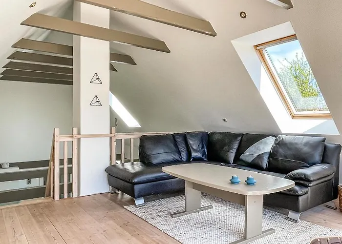 2 Bedroom Gorgeous In